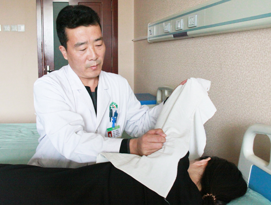 刘培俊:致力推拿整复 让病人在无痛中解除痛苦